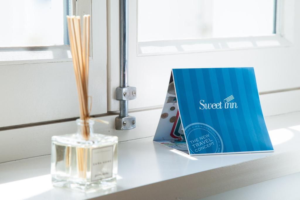 Sweet Inn Apartments - Madou Brussel Bagian luar foto