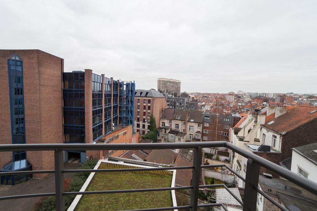 Sweet Inn Apartments - Madou Brussel Bagian luar foto