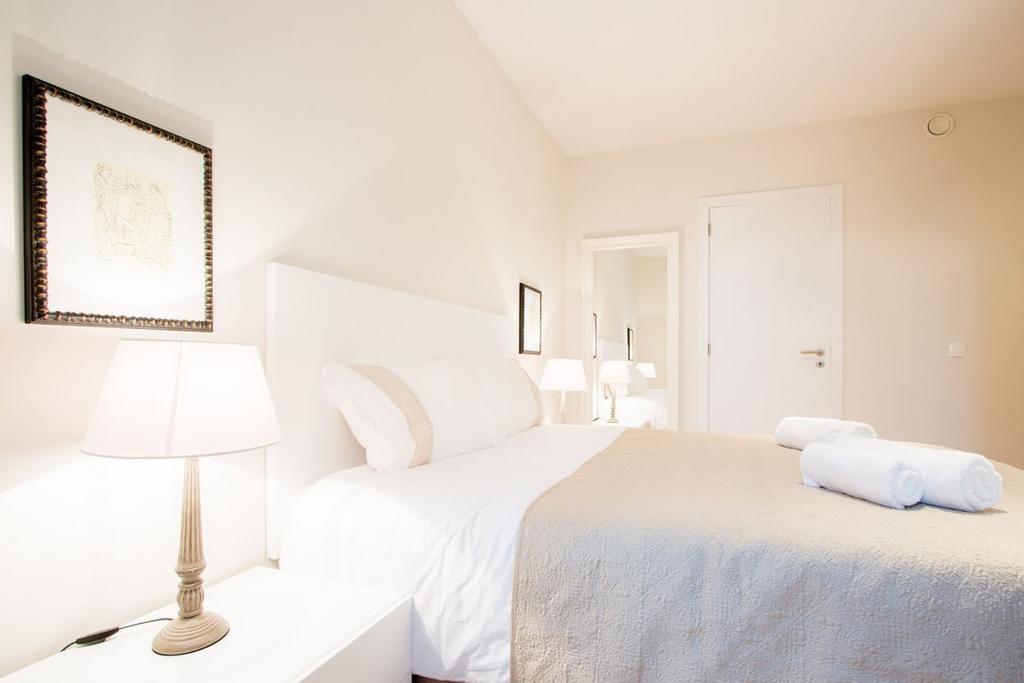 Sweet Inn Apartments - Madou Brussel Bagian luar foto
