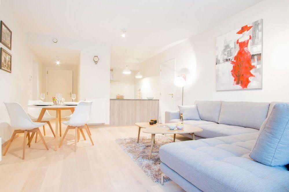Sweet Inn Apartments - Madou Brussel Bagian luar foto