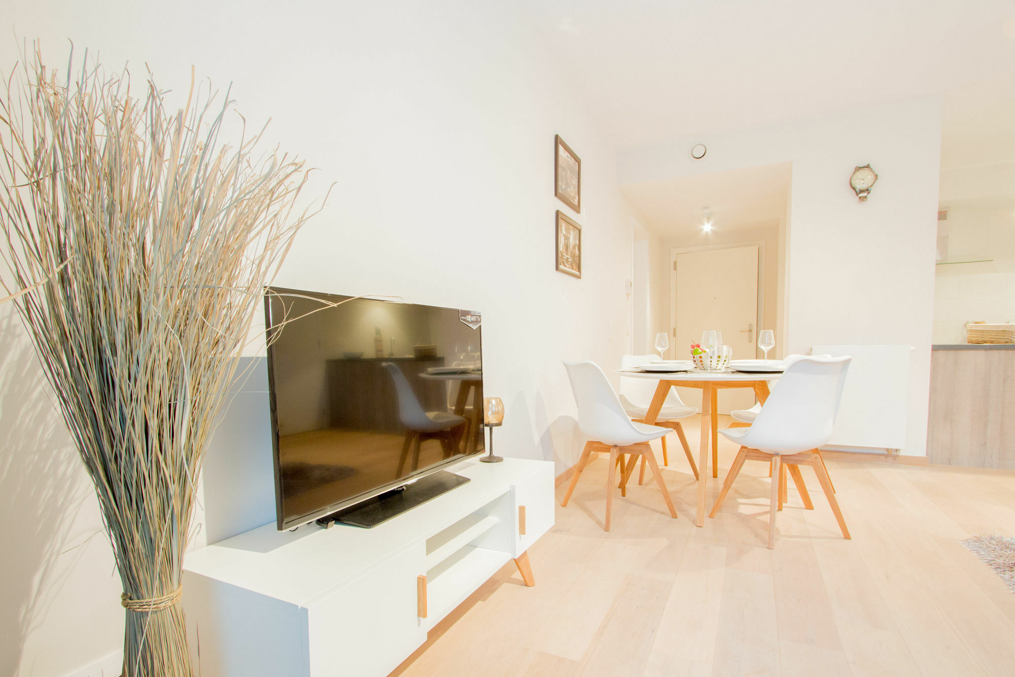Sweet Inn Apartments - Madou Brussel Bagian luar foto