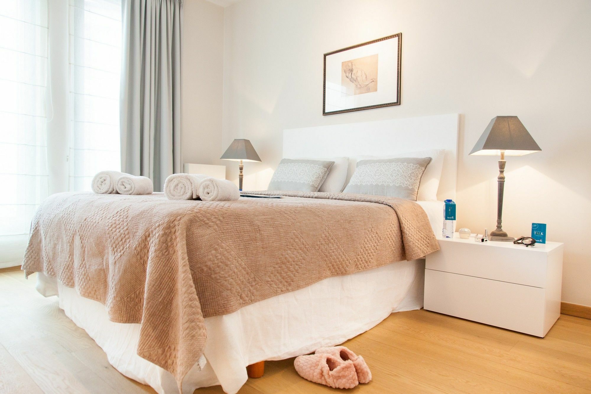 Sweet Inn Apartments - Madou Brussel Bagian luar foto