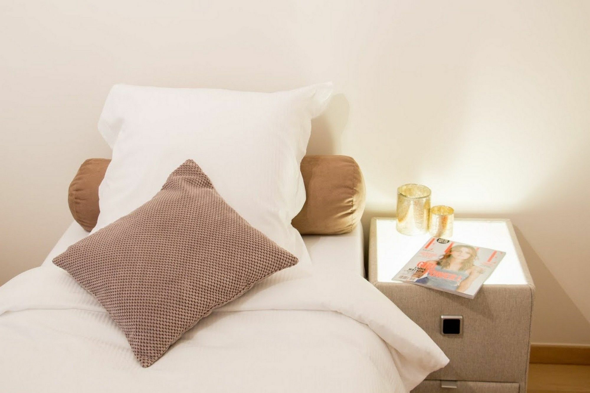 Sweet Inn Apartments - Madou Brussel Bagian luar foto