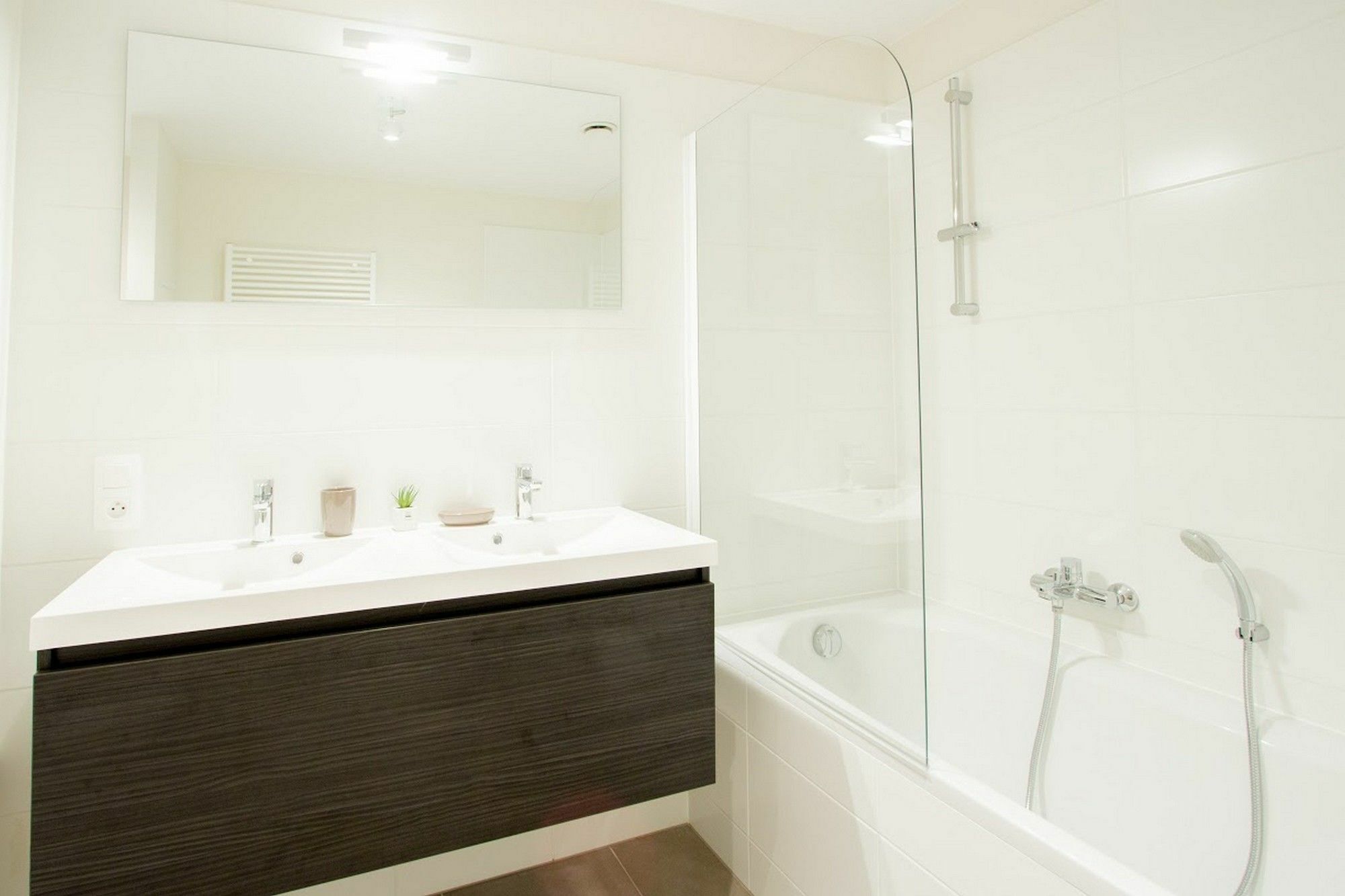Sweet Inn Apartments - Madou Brussel Bagian luar foto